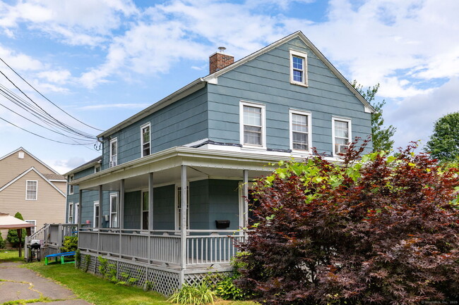 Photo - 410 Middletown Ave