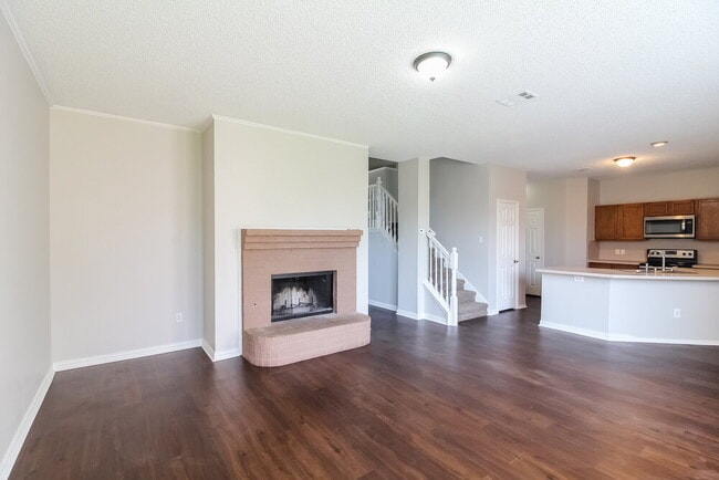 Photo - 816 Parker Dr