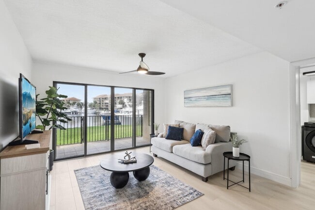 1601 Marina Isle Way Unit 101