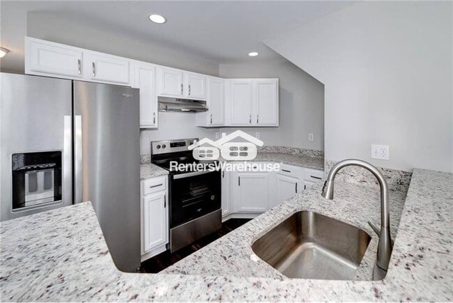 Photo - 1948 Detroit Ave NW