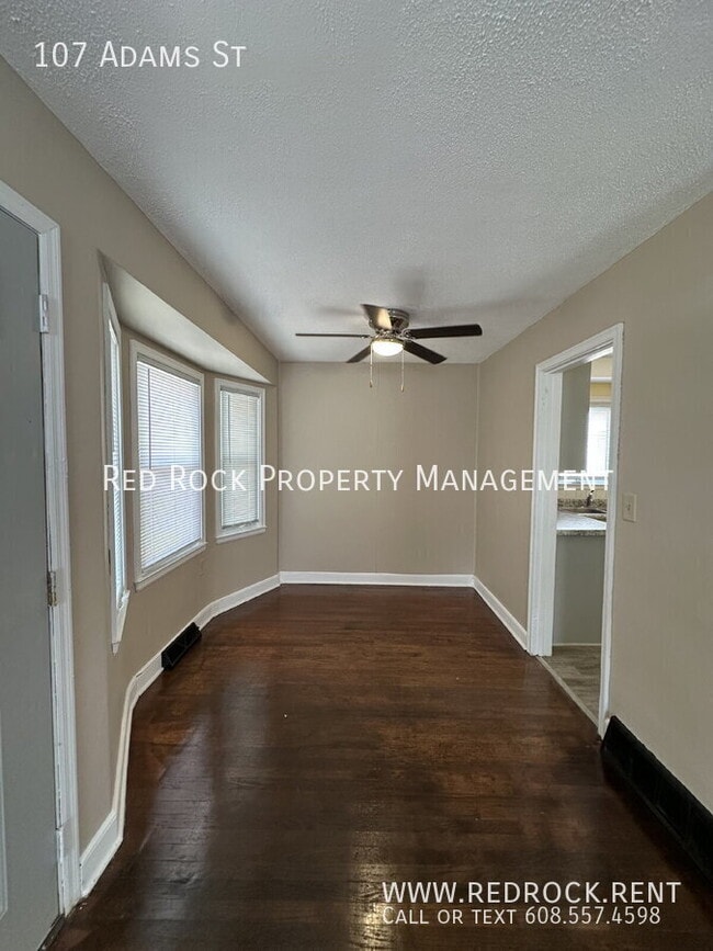Photo - 107 Adams St