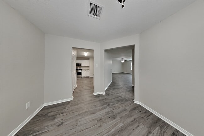 Photo - 3027 Zephyr Glen Way