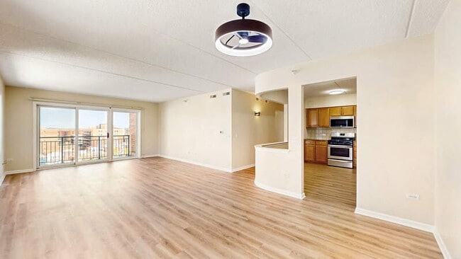 Photo - 750 Pearson St Unit 808