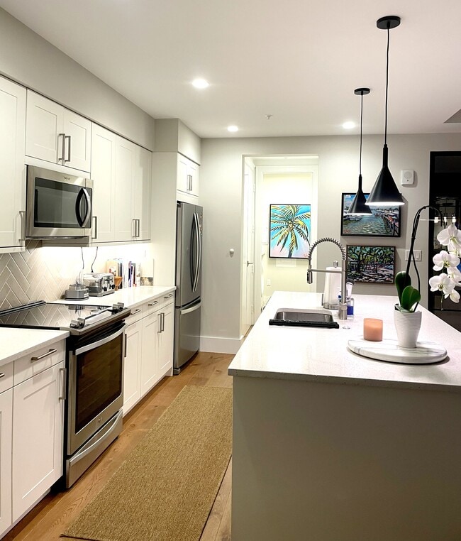 Photo - 1111 Central Ave Unidad 503