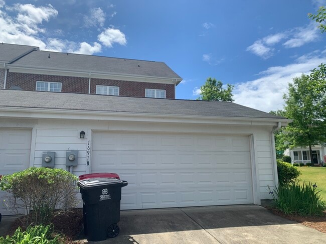 Photo - 16918 Summers Walk Blvd