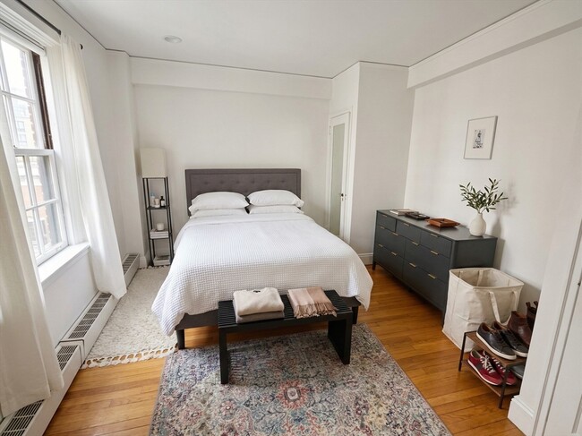 Photo - 988 Memorial Dr Unidad 387