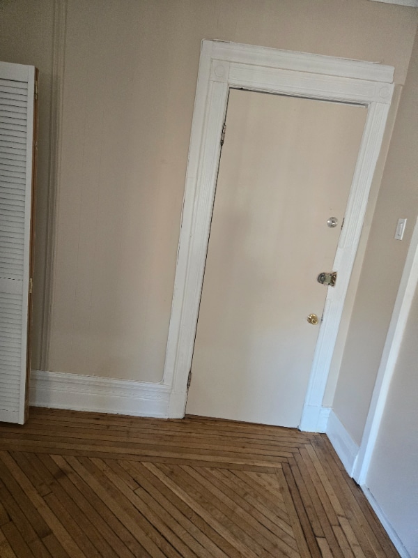 Photo - 581 E 26th St Unit 581 east 26th street