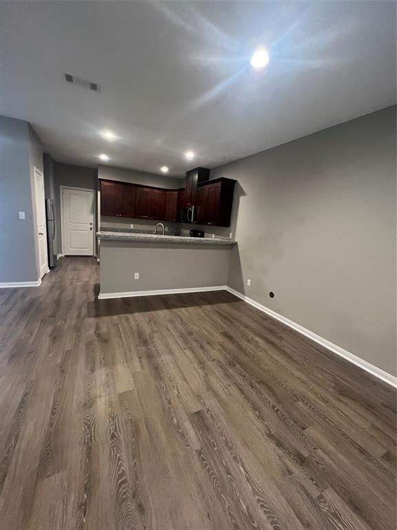 124 Artesian Way Condo Condo for Rent in New Caney, TX