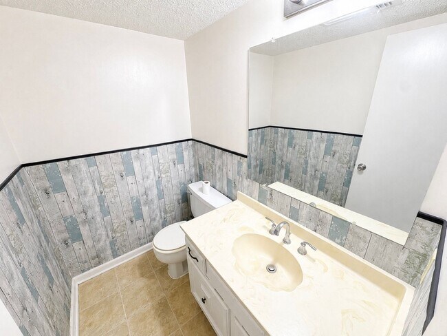 315 John Wesley Blvd