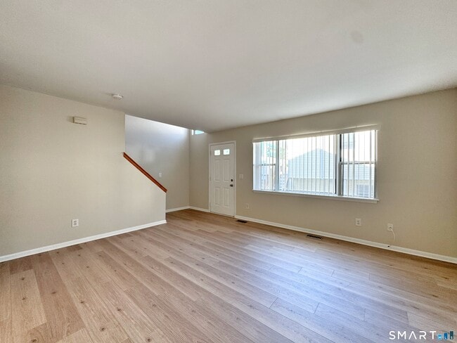 Building Photo - 57 Cedar St Unit A3