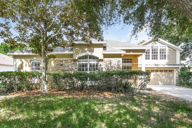 Photo - 726 Regina Cir Casa