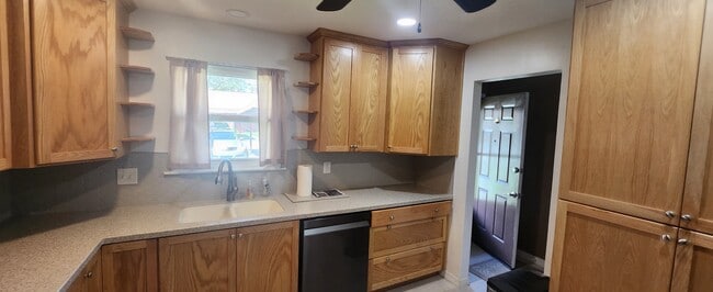 Photo - 35138 Whispering Oaks Blvd