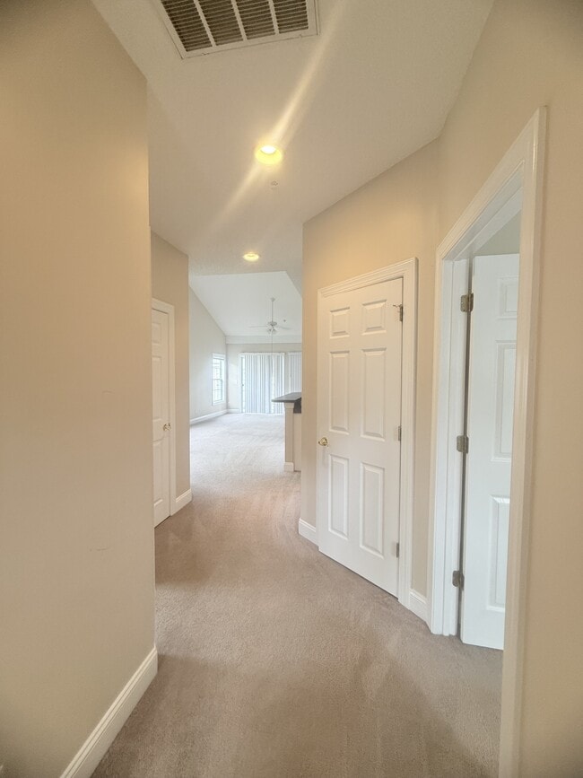Photo - 5034 Belleglen Ct
