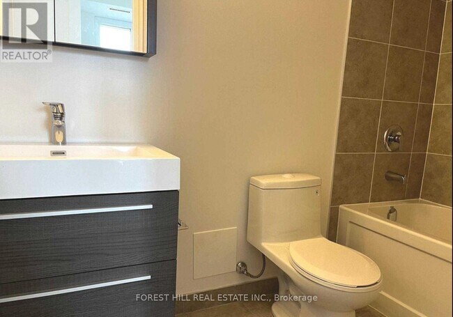 Photo - 8 Rouge Valley Dr W Unit 305