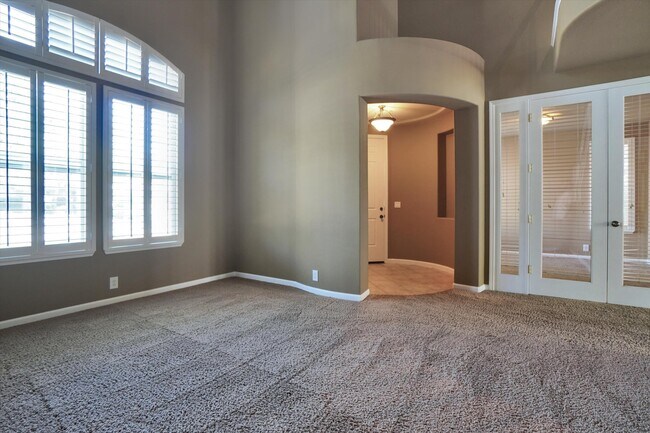 Photo - 5327 Brookfield Cir