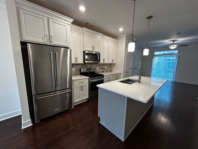 Photo - 139 Burkitt Commons Ave