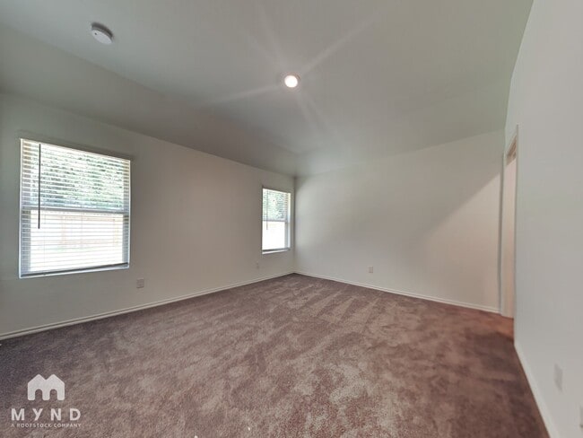 Photo - 17584 Rosewood Manor Ln