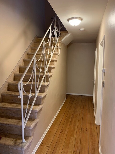 626-628 Midvale Ave