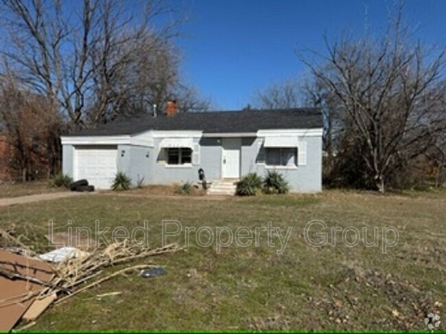 Building Photo - 1321 NE 39th St Rental