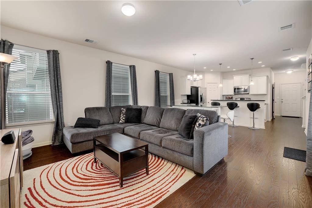 Photo - 18410 Mammoth Cave Blvd