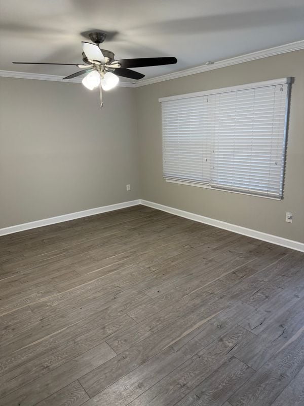 Photo - 1703 Greentree Ct