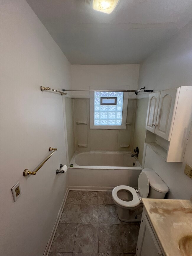 Photo - 132 Reed Ave