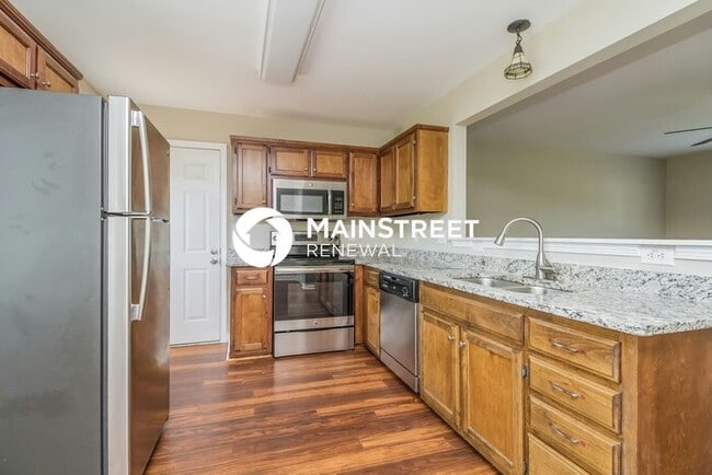 Photo - 3 Bedroom Pet-Friendly Home in Thompson's Station, TN with Main Street Renewal