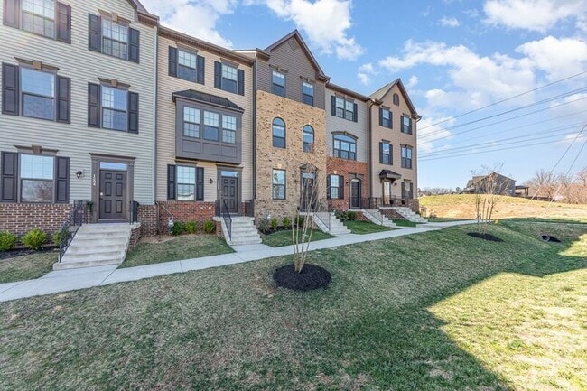 Photo - 1208 Alum Spring Rd