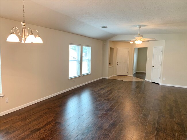 Photo - 20519 Lantern Springs Ln