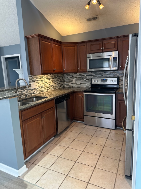 Photo - 3001 Satterfield Dr