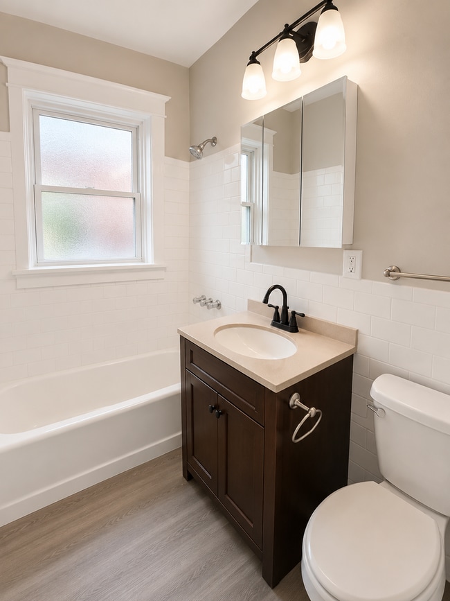 Photo - 5335 Bancroft Ave Unidad 5335 2W Bancroft Ave