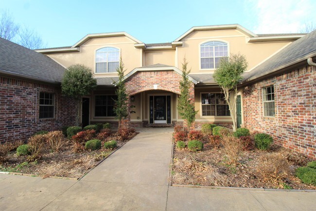 Photo - 2540 E Turtle Creek Dr