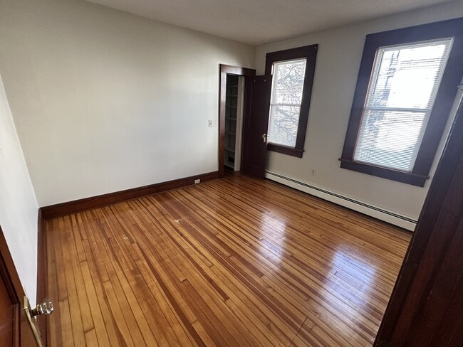 Photo - 257 Clover St Unit 2nd Floor