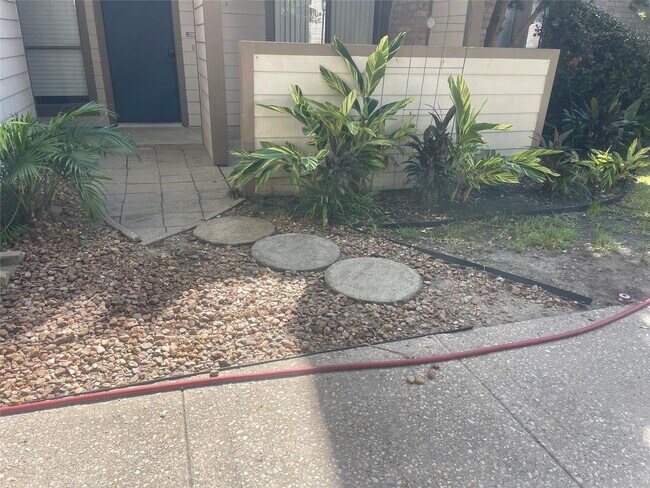 Photo - 7135 N Holiday Dr