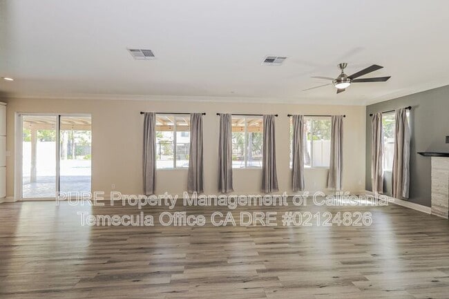 Photo - 33590 Poppy Ln