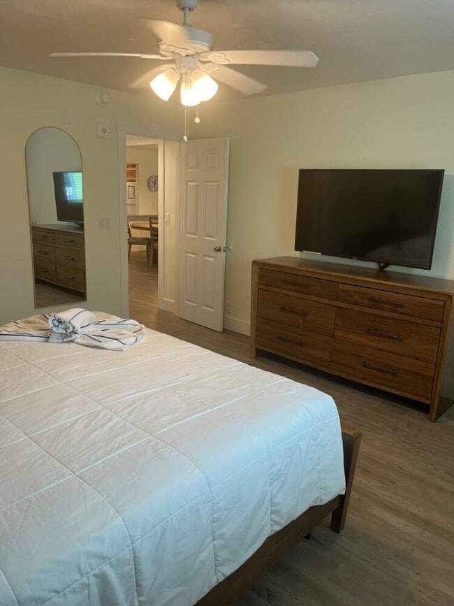 7785 Estero Blvd Unit SI ID1338876P
