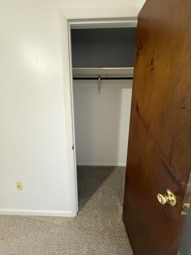 Photo - 17 Magnolia Ave SE