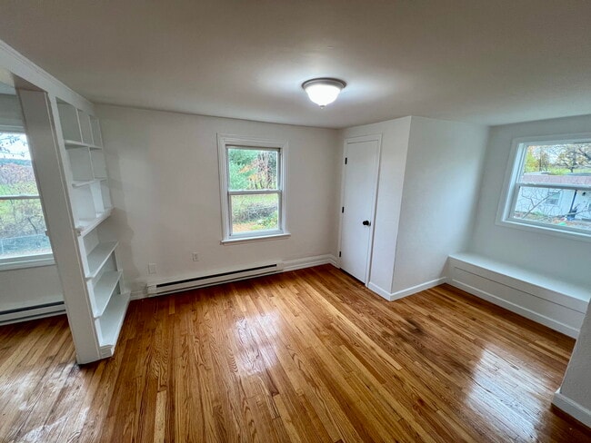 Photo - 40 Watch St Unit 2