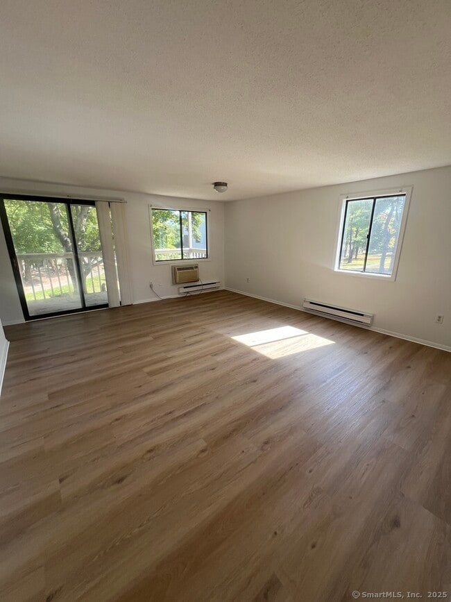 Photo - 7 Padanaram Rd Unit C76