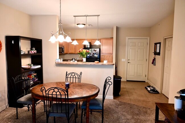 Photo - 624 Grandview Ct