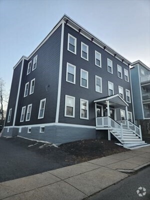 Building Photo - 46 Fuller St Unit 2 Rental