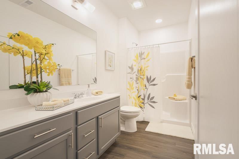 Photo - 801 Bend Blvd