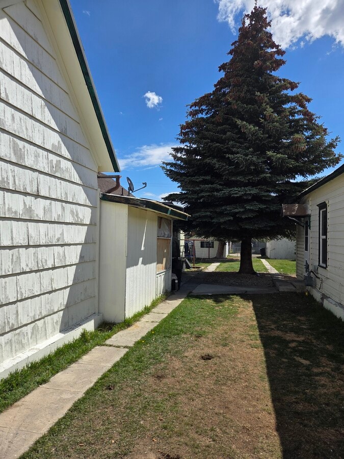 Photo - 505 Alder St