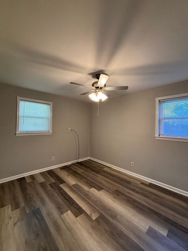 Photo - 3-Bedroom Ranch with New Floors, Backyard,...