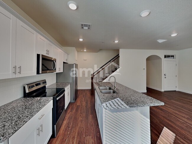 Photo - 83 Foxridge Swings Ln