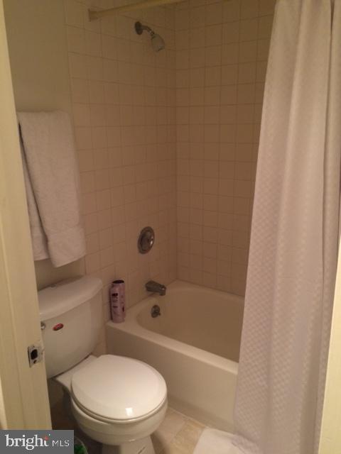 Photo - 2020 Walnut St Unit 23M