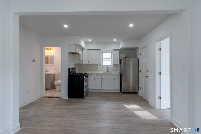 Photo - 77-79 Hanford Avenue Unit