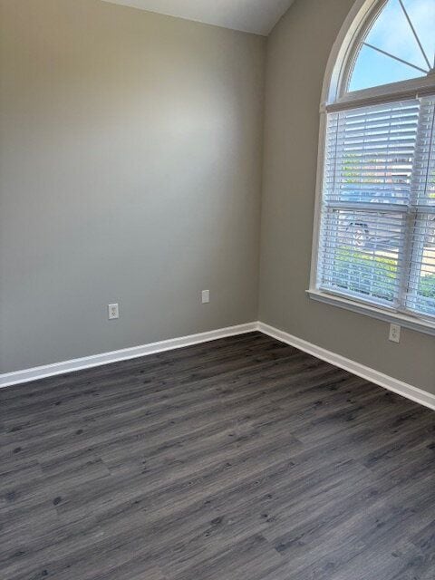 Photo - 140 Oak Towne Dr