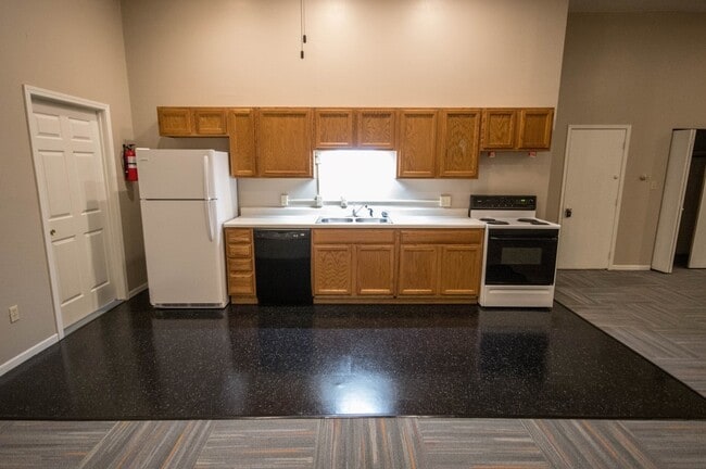 Photo - 813 Story St Unit 813.5 Story-Apt. #1