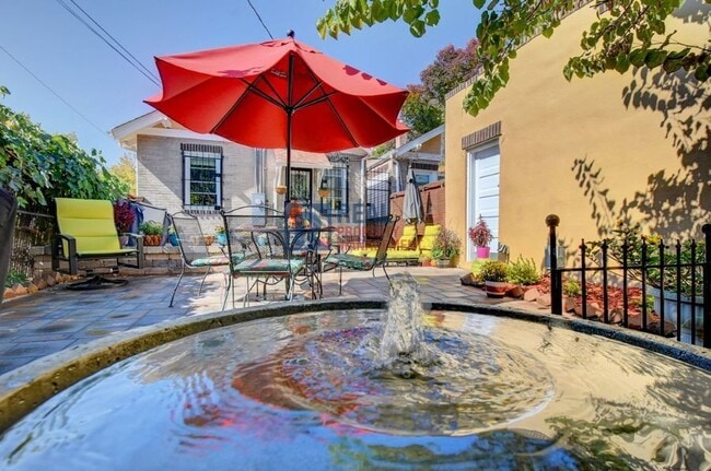 Photo - 594 S Ogden St